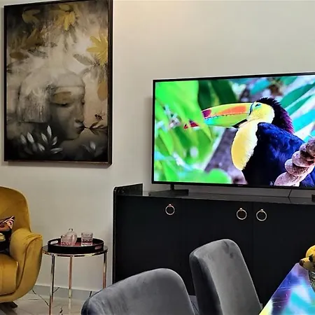 Art Luxury In The Center Of Alanya