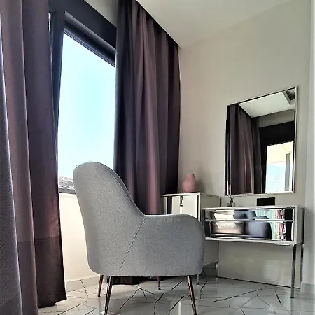 Apartment Art Luxury In The Center Of *