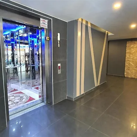 Апартаменты Art Luxury In The Center Of *