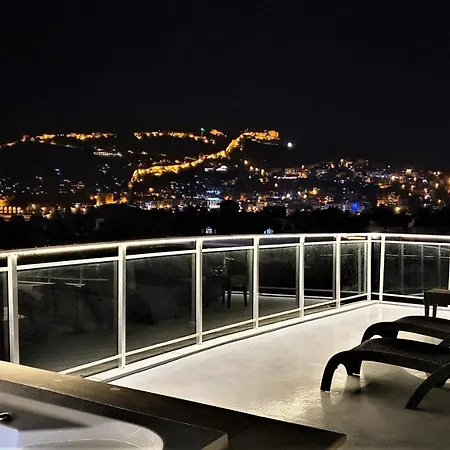Art Luxury In The Center Of